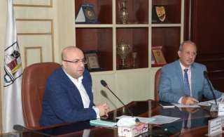 محافظ بني سويف يناقش خطة...