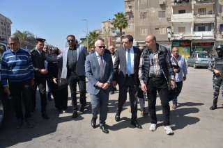 محافظ بورسعيد يتفقد موقع حادث...