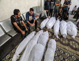 استشهاد 32975 فلسطينيا في غزة...