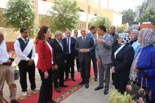 محافظ الجيزة يفتتح عددًا من...