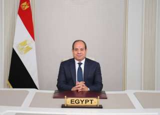 الرئيس السيسى يهنئ مسلمى مصر...