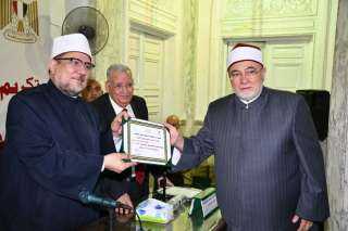 الشيخ  خالد الجندي :...