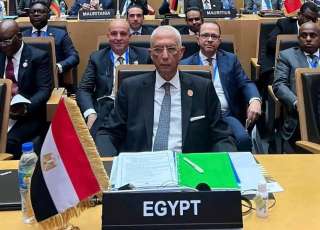 مصر تشارك في مؤتمر باريس...