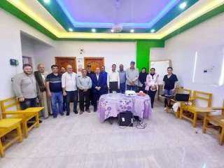 ”الإيفاد” يفحص عدد المستفيدين من...