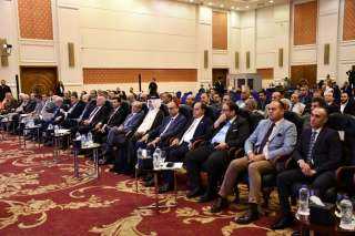 وزراء الشباب والرياضة المصري والفلسطيني...