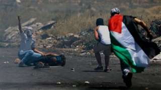 القاهرة الإخبارية: إصابة فلسطينيين برصاص...
