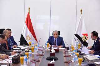 وزير العمل يفتتح ورشة ”الاستراتيجية...