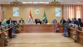محافظ الشرقية يوجه بصرف مساعدات...
