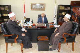 السكرتير العام يلتقى وفد منطقة...