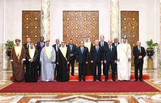 الرئيس السيسي السادة رؤساء المجالس...