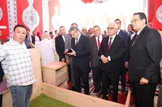 وزير التربية والتعليم ومحافظ الغربية...