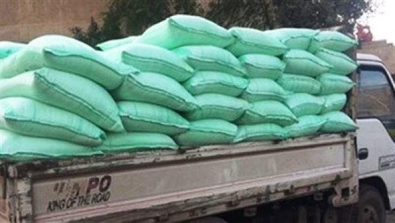 إحباط تهريب 7 أطنان دقيق