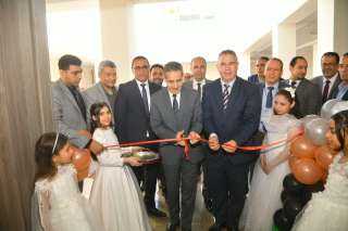 محافظ الغربية ورئيس جامعة سمنود...