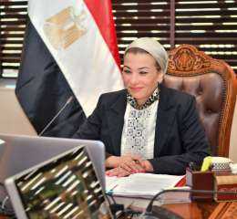 وزيرة البيئة تطلق المرحلة الثالثة...