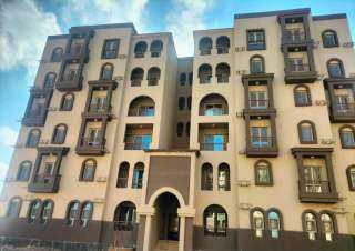 وزير الإسكان: جار الانتهاء من...