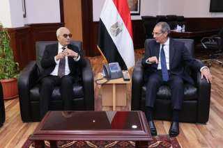 وزيرا الاتصالات والتربية والتعليم يجتمعان...