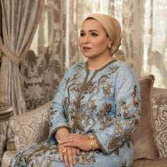 انتصار السيسي مهنئة العمال بعيدهم:...