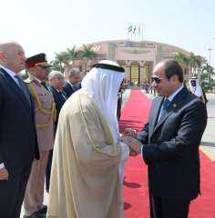 الرئيس السيسى يودّع أمير الكويت...