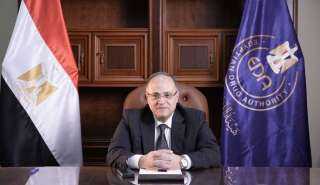 رئيس هيئة الدواء يشارك باجتماع...