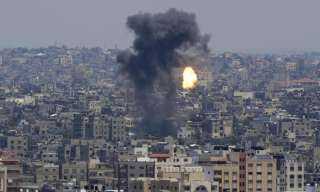 استشهاد 21 فلسطينيا غالبيتهم من...