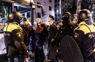 اعتقال 125 شخصا في مظاهرة...