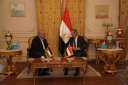 وزير الاتصالات يشارك في الاجتماع...