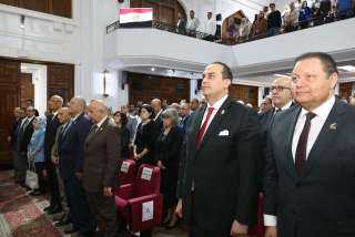 رئيس هيئة الرعاية الصحية يشهد...