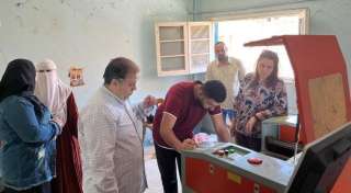 وزارة العمل : بدء مرحلة...