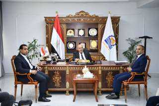 محافظ قنا يشدد على تطبيق...