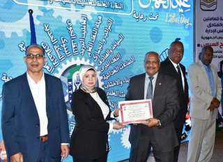 أشرف عطية يكلف السكرتير العام...