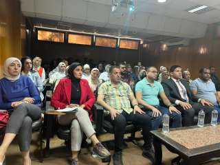 الشباب والرياضة  تنظم الدورة...