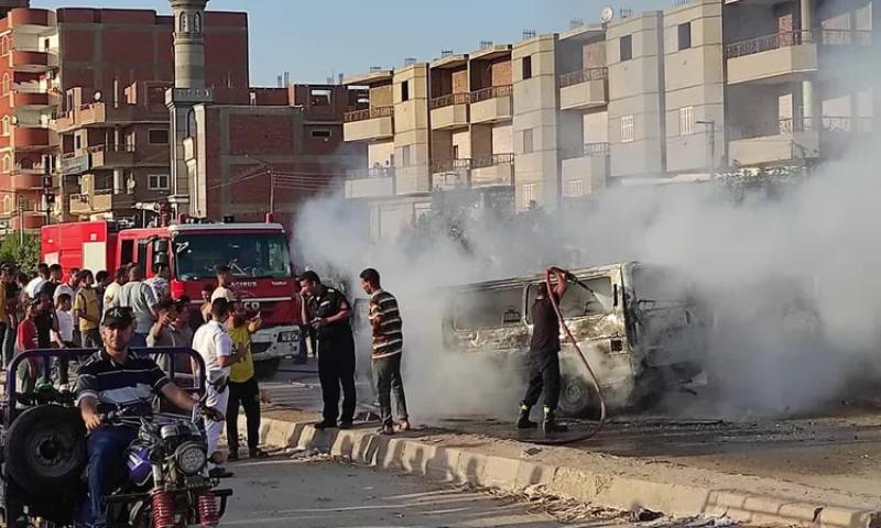 حريق بسيارة
