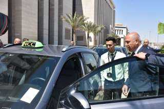وزير النقل يشهد بدء التشغيل...