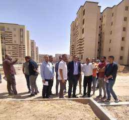 مسئولو” الإسكان ” يتفقدون مشروعات...