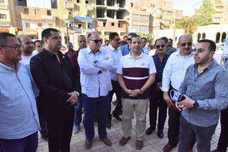 محافظ أسيوط ومساعد وزير الصحة...
