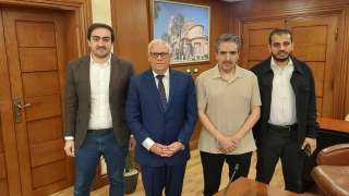 محافظ بورسعيد يستعرض الفرص الاستثمارية...