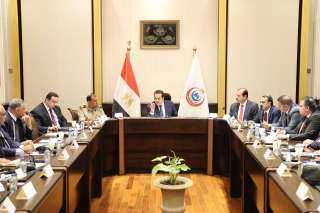 وزير الصحة يترأس اجتماع الأمانة...