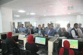 وزير التنمية المحلية ومحافظ الغربية...