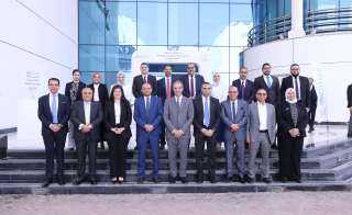 وزير الاتصالات ورئيس البورصة يشاركان...
