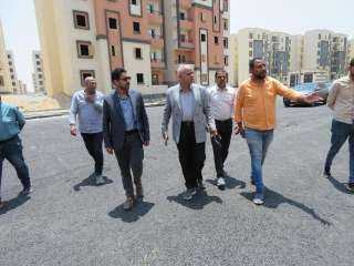مسئولو ” الإسكان ” يتابعون...