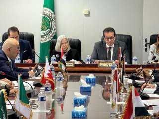 وزير الصحة يؤكد أهمية تعزيز...