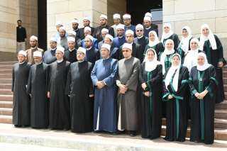 وزير الأوقاف في اجتماعه مع...