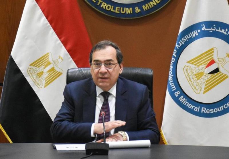 الملا: المنظومة البترولية من انتاج وتكرير وتوزيع للبترول والغاز الطبيعى تلبى الاحتياجات المحلية للبلاد