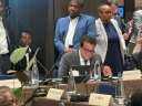وزير الصحة يؤكد اهتمام القيادة...