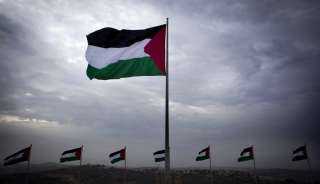 رفع العلم الفلسطينى فوق البرلمان...