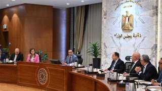 رئيس الوزراء يترأس الاجتماع الأول...