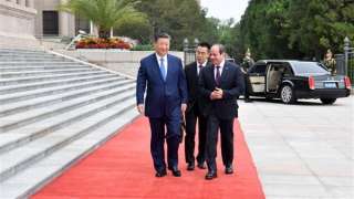 رئيس الصين يشيد بدور مصر...