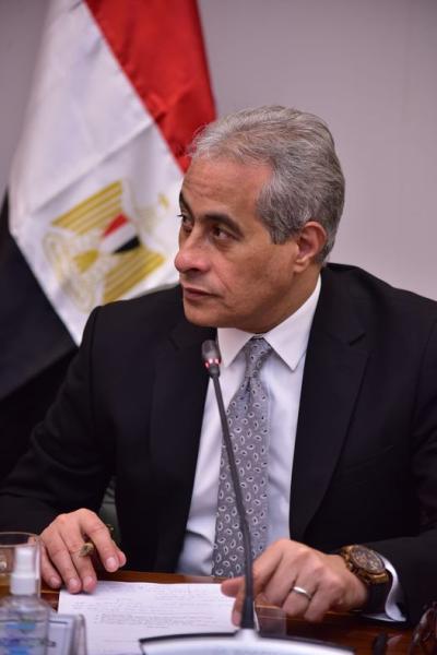 وزارة العمل: 3537  فُرصة عمل جديدة في 48 شركة خاصة تنتظر شباب 15 مُحافظة