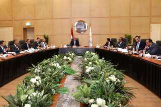 وزير النقل يترأس الجمعيات العامة...