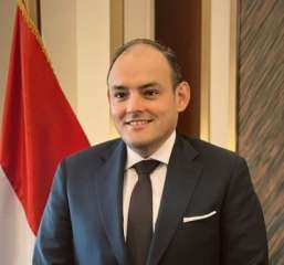 صرف مستحقات المصدرين المستفيدين من...